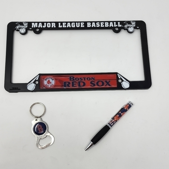 Boston Red Sox Fan Bundle License Plate Holder Pen Keychain Bottle Opener NWOT - Picture 6 of 6